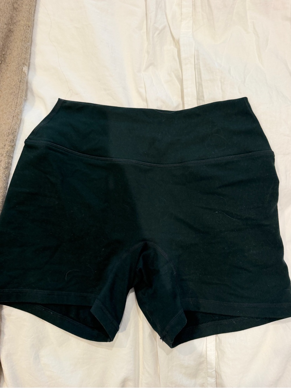 Set active Women’s High-Waist Green Athletic Shorts
